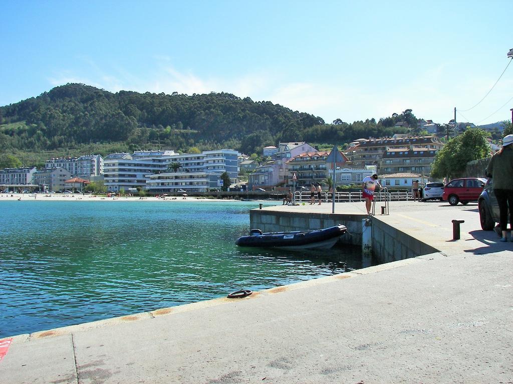 Hostal Santa Marta Playa Hotel Baiona Exterior photo