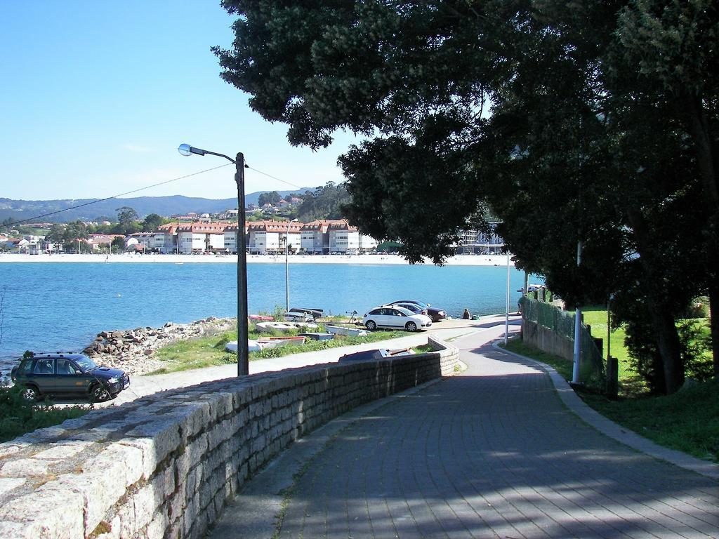 Hostal Santa Marta Playa Hotel Baiona Exterior photo