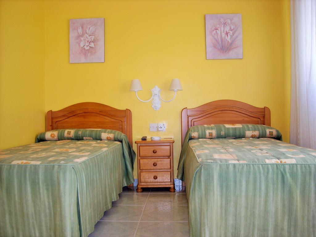 Hostal Santa Marta Playa Hotel Baiona Room photo